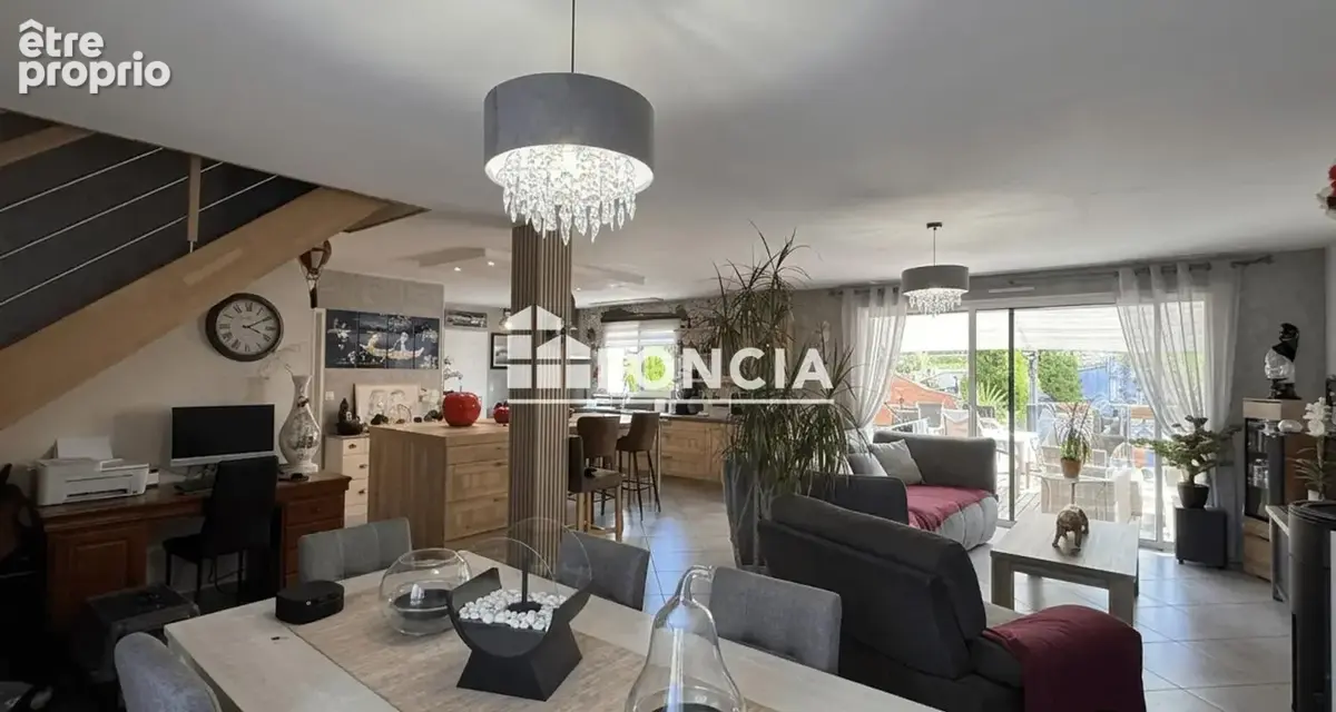 Maison familiale de 140 m² - 5 chambres - photo 4