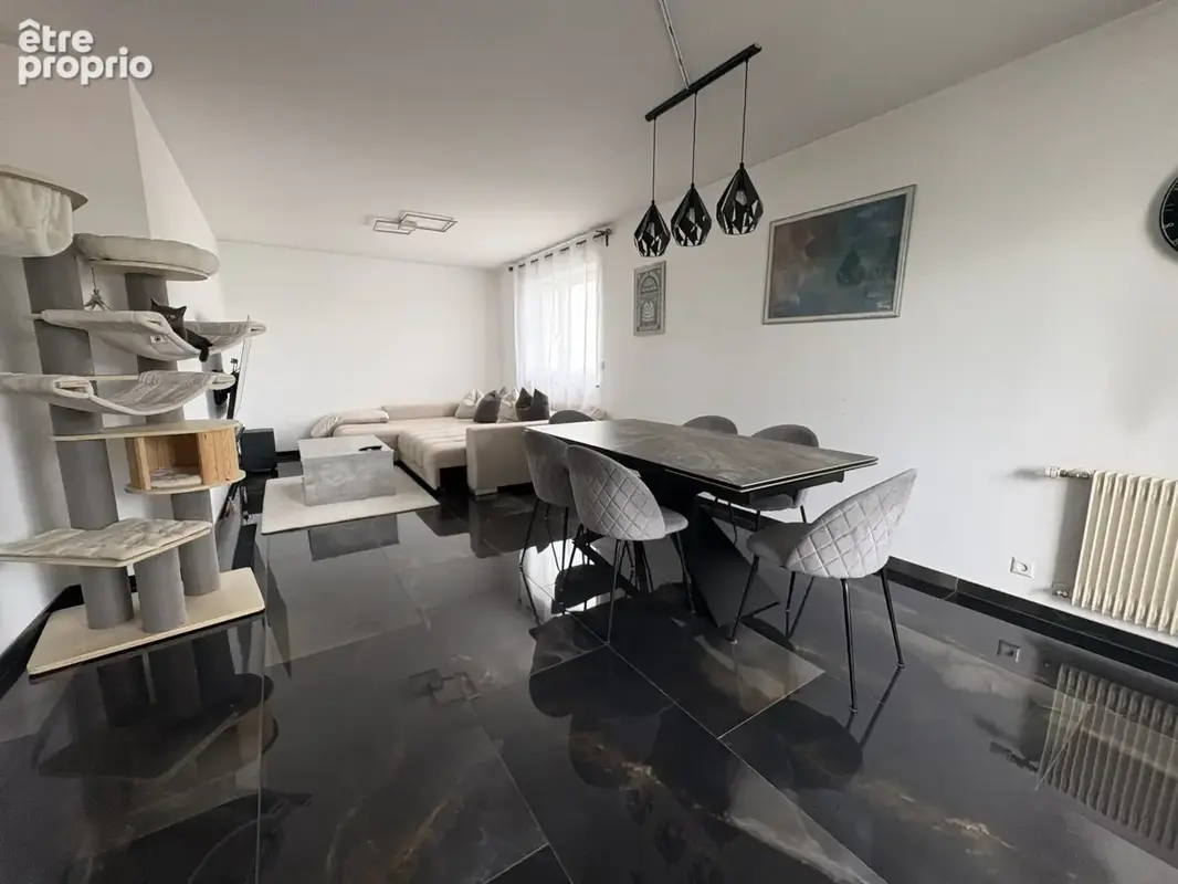 À vendre   magnifique appartement f4 rénové de 86 m2 à huningue - photo 3