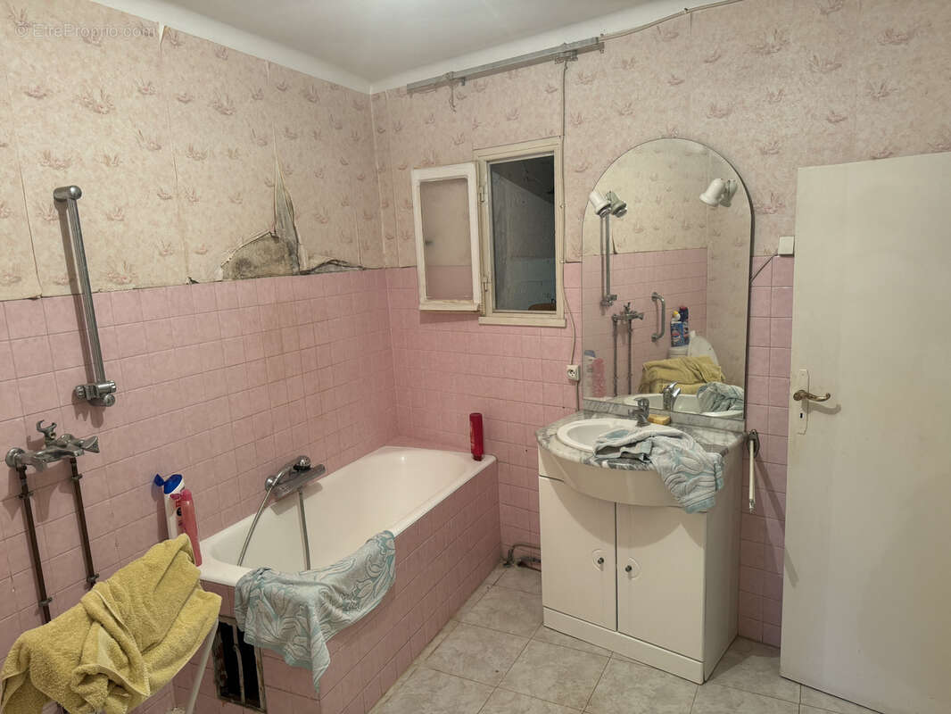 Maison à SAINT-JEAN-DE-FOS