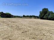 Terrain à MONTPON-MENESTEROL