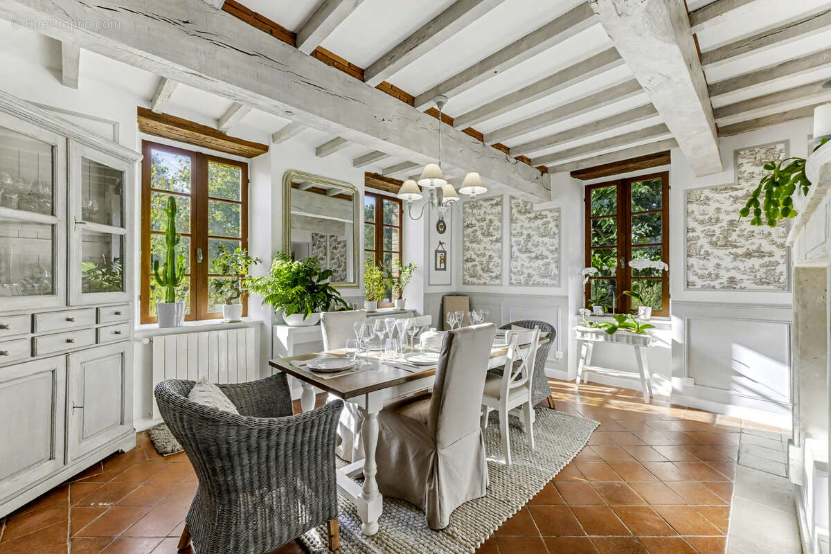 Maison à L&#039;ISLE-EN-DODON