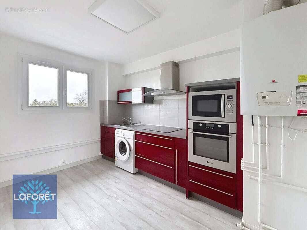 Appartement à FOUGERES