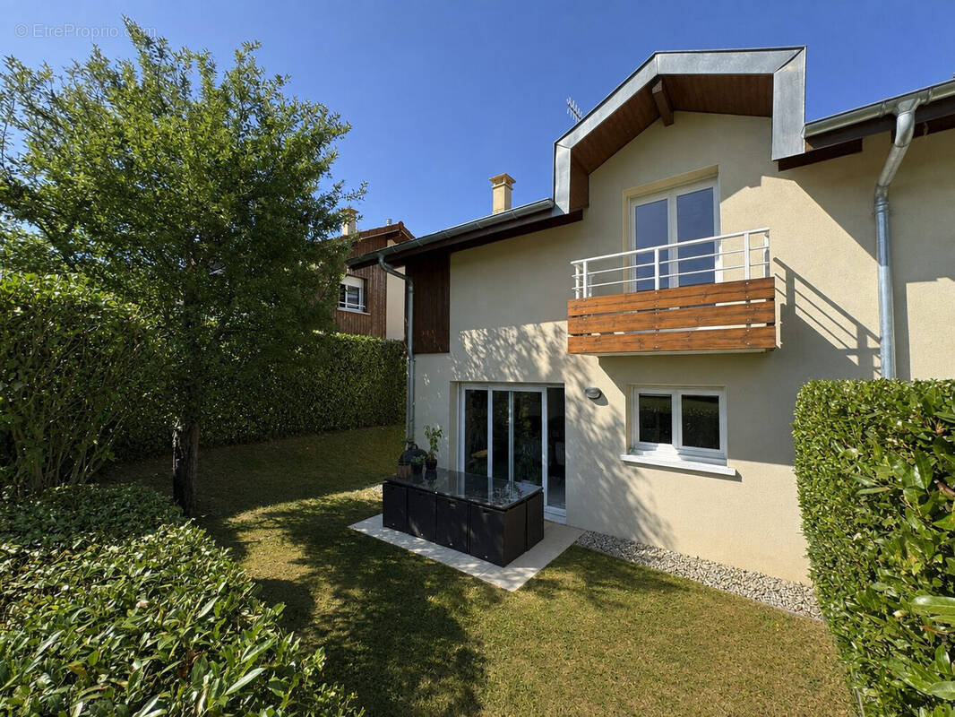 Maison à VULBENS