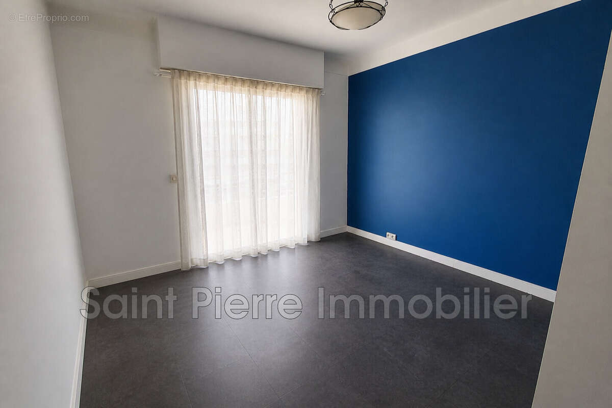 Appartement à CAGNES-SUR-MER