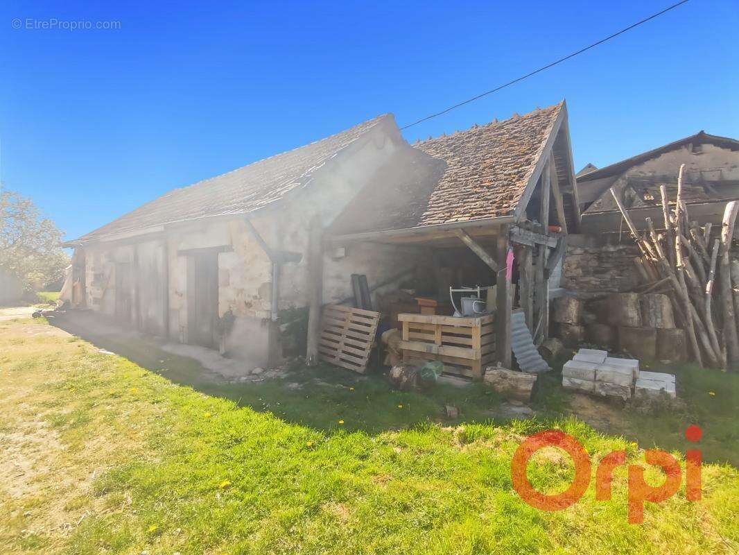 Maison à ISLE-ET-BARDAIS