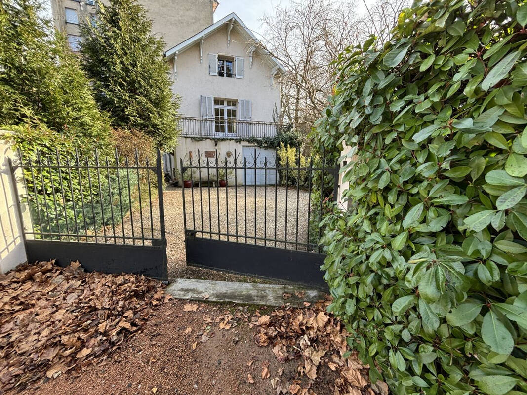 Appartement à VICHY