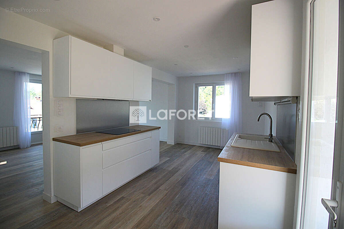 Maison Brantôme En Périgord 5 pièces 105.42 m2 avec garage et jardin clôt - photo 5