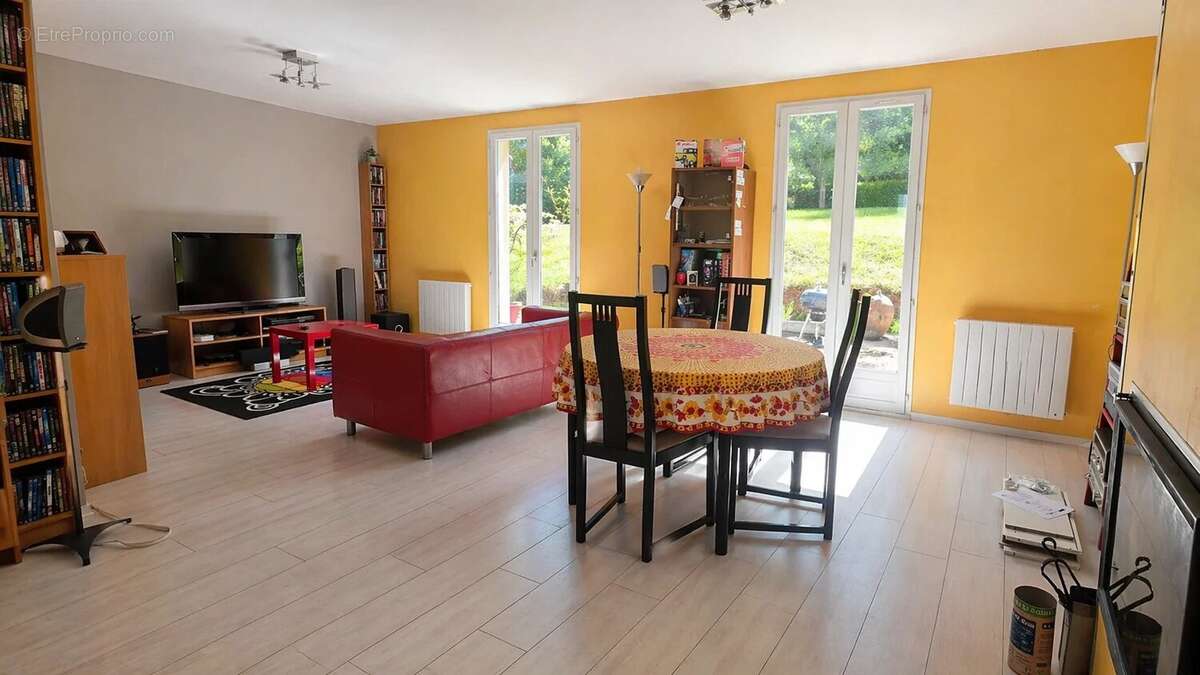 Maison à TOURNAN-EN-BRIE
