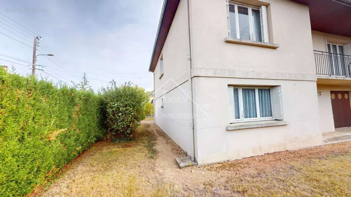 Maison à COMMENTRY