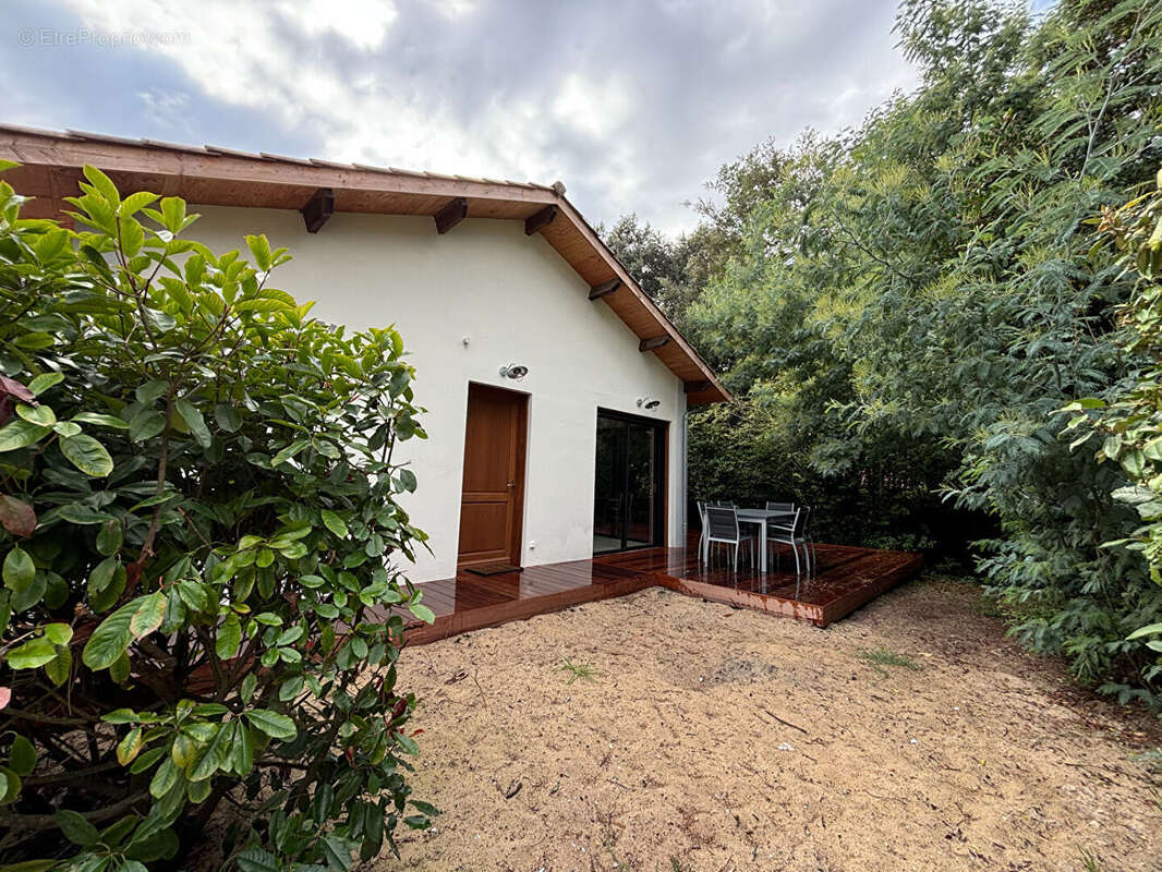 Maison à LE BOUSCAT