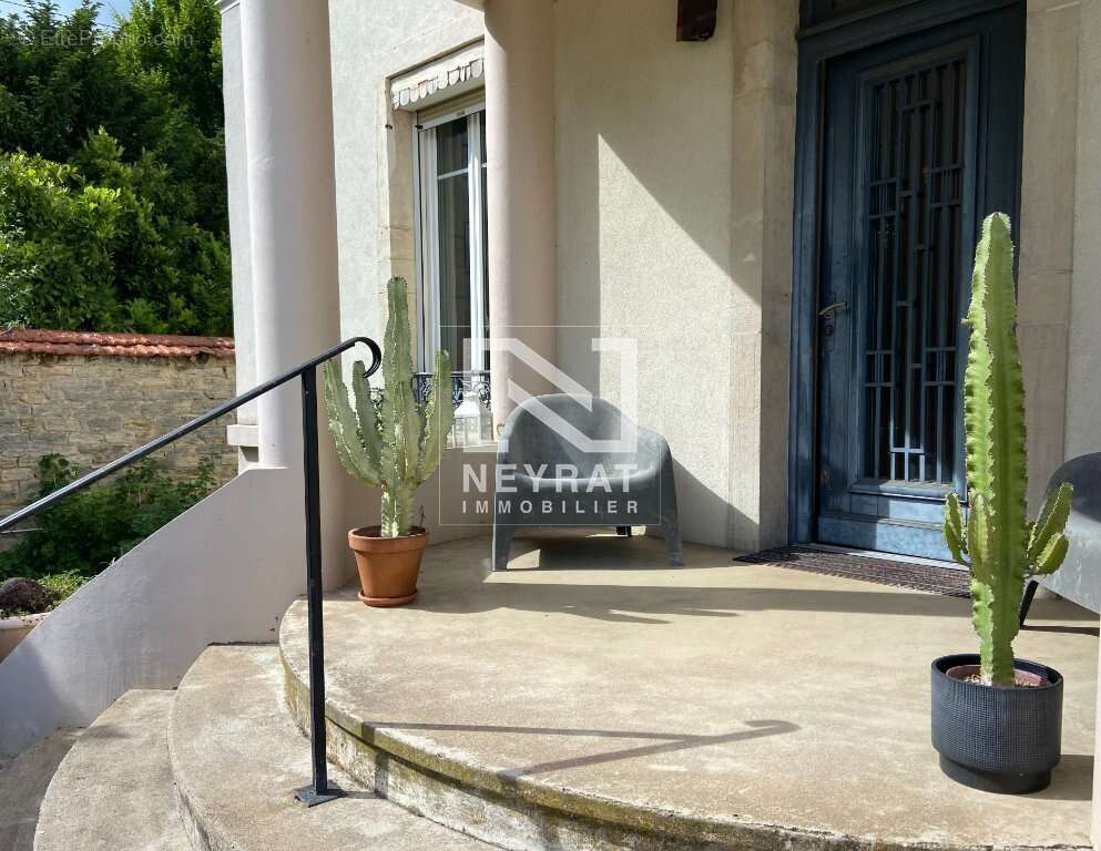 Elégante maison familiale à Montchapet - photo 2