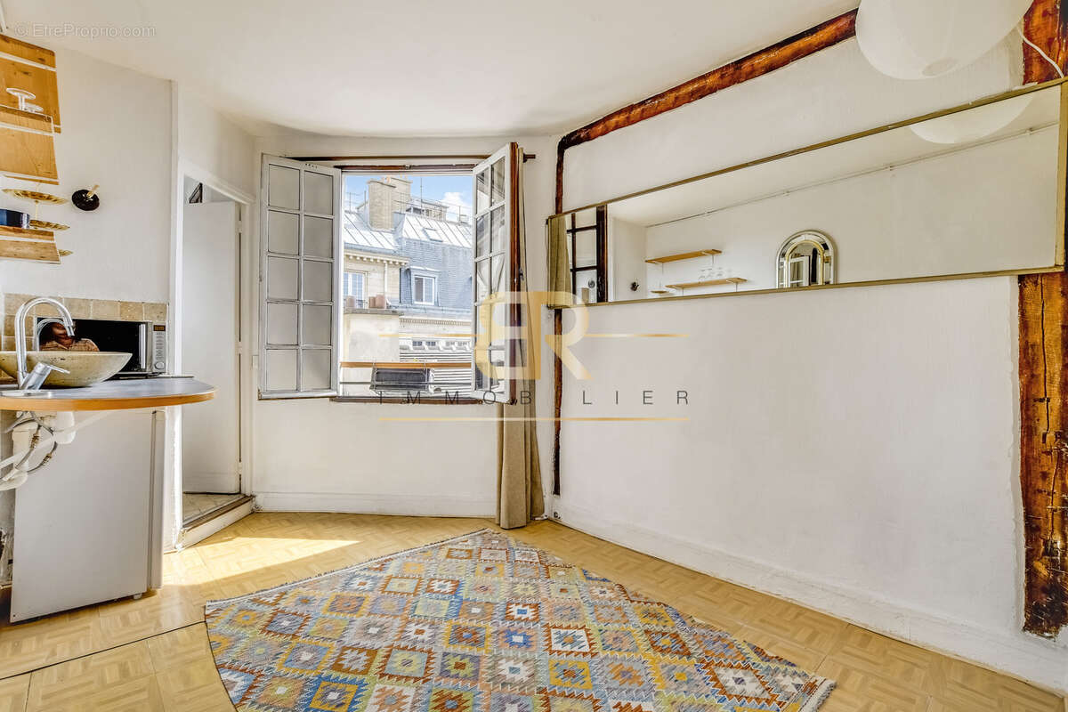 Appartement à PARIS-4E