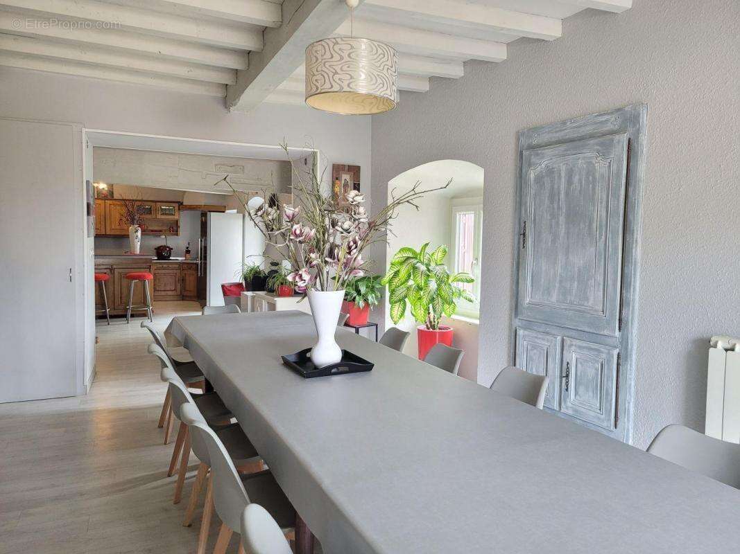 Maison à PANISSIERES