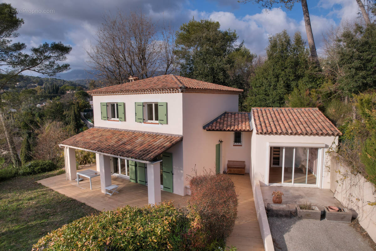 Maison à LA COLLE-SUR-LOUP