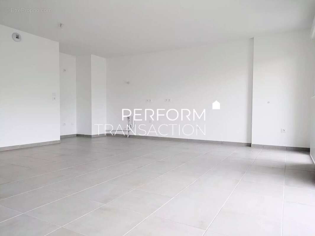 Appartement à ECHIROLLES