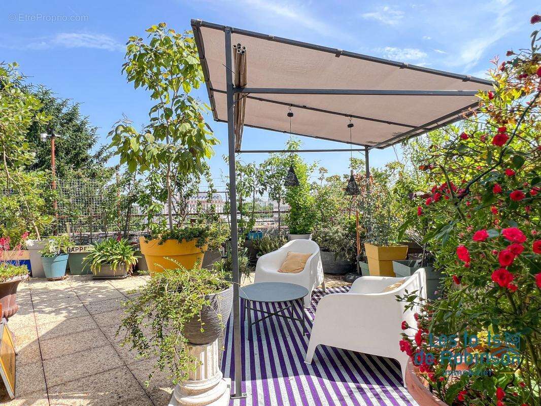 Appartement à LE PLESSIS-ROBINSON