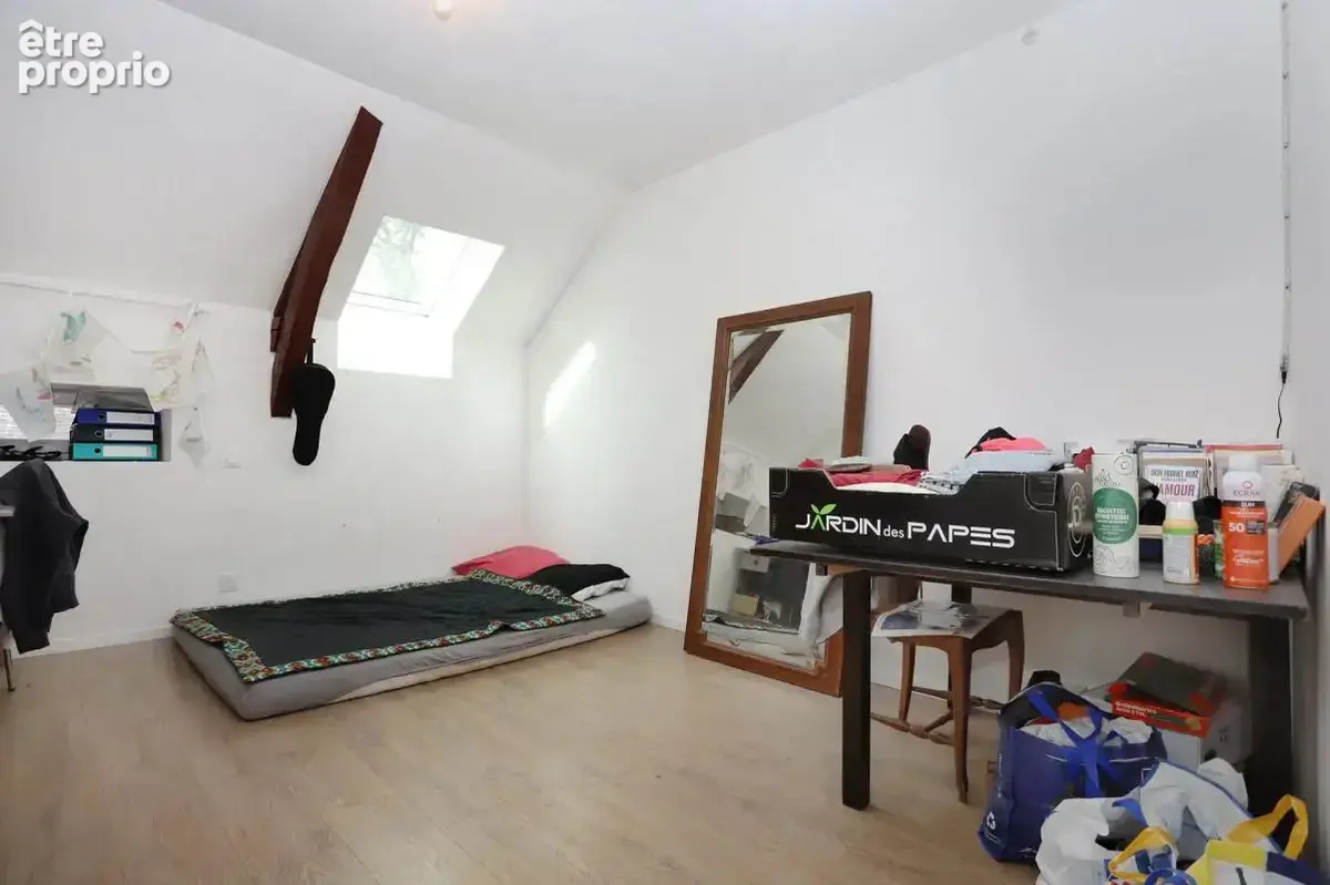 Maison de 9 pièces de 183 m² à Saint-Aubin-du-Cormier - photo 9