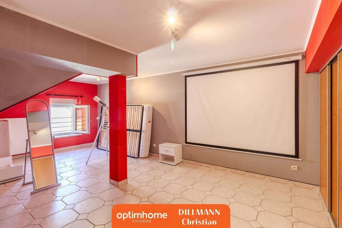 Coquette Maison avec garage - photo 10