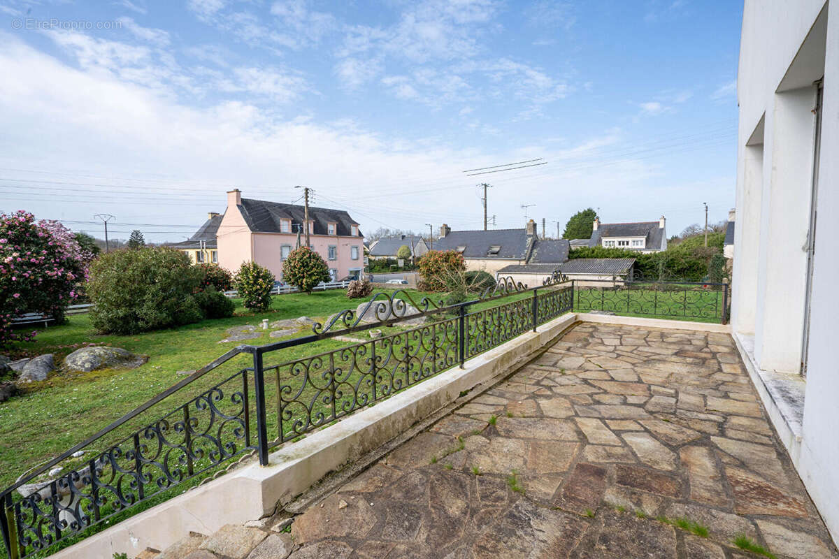 Maison à PONT-AVEN