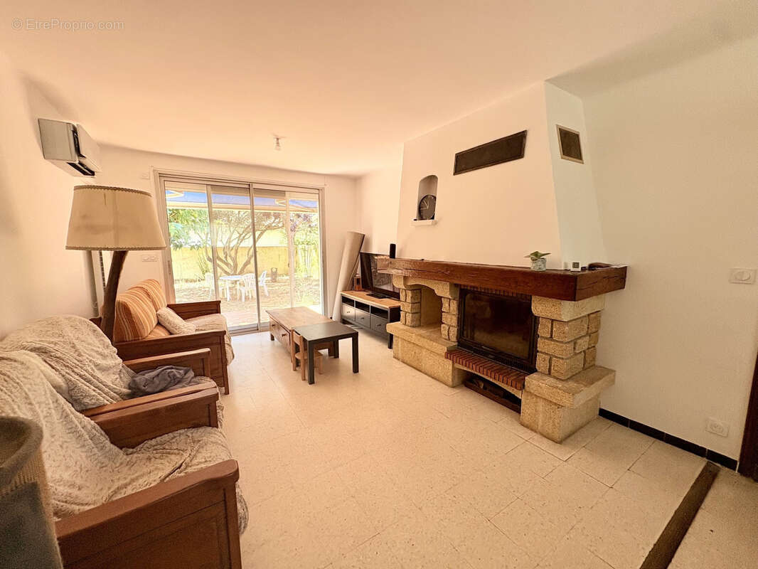 Villa de plain-pied 100m2 + Garage + Terrain 445m2 - photo 4