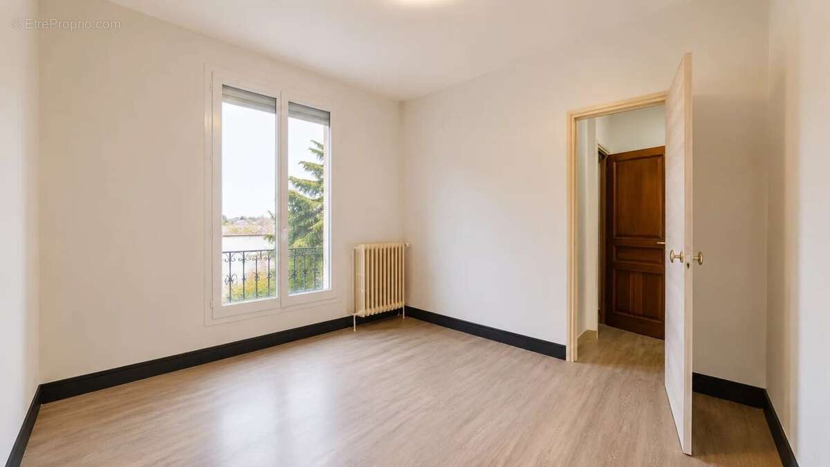Maison à ROSNY-SOUS-BOIS