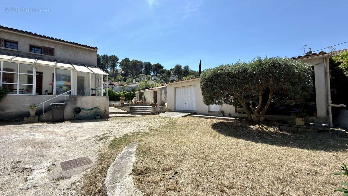 Maison 117 m² à La Penne-Sur-Huveaune  - photo 18