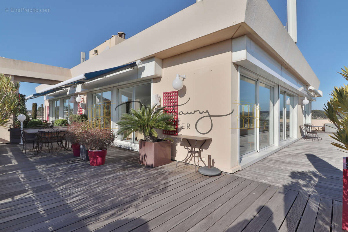 Appartement à NIMES