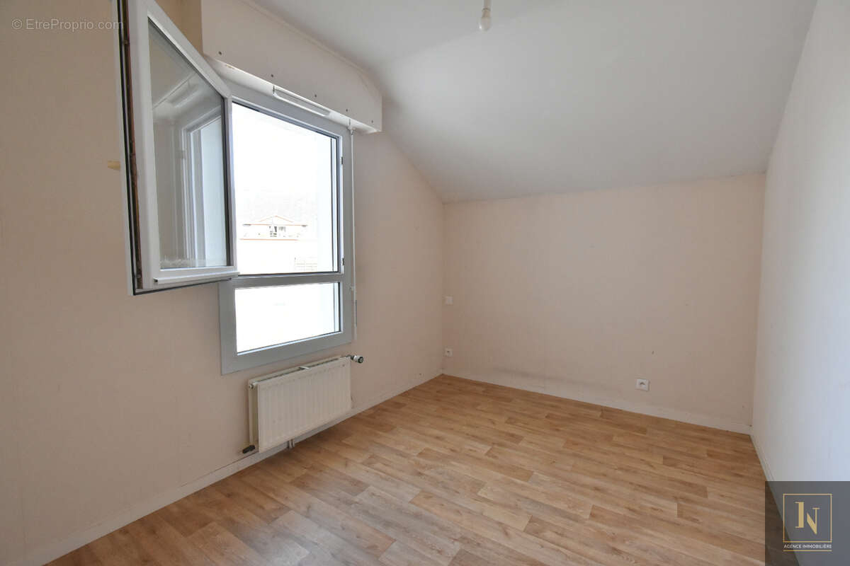 IMMOVANNES - Appartement Centre Vannes - Proche Poulfanc et Tohannic - 92 m2 - 4 chambres - Idéal investisseme - photo 9