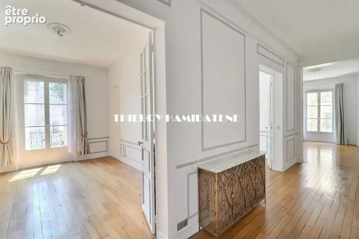 Photo Appartement à Argenteuil au prix de 330 000€