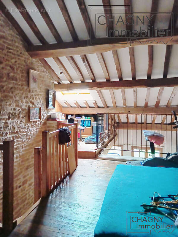 Maison à CORPEAU