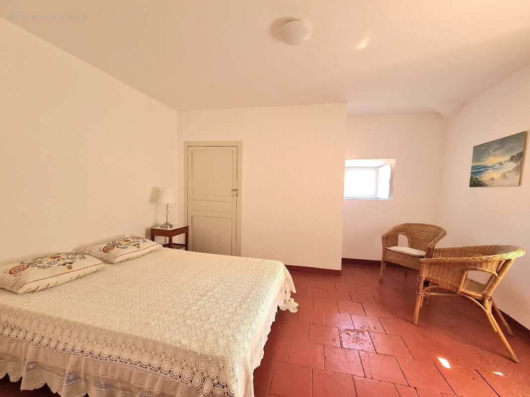 Maison à CAUNES-MINERVOIS