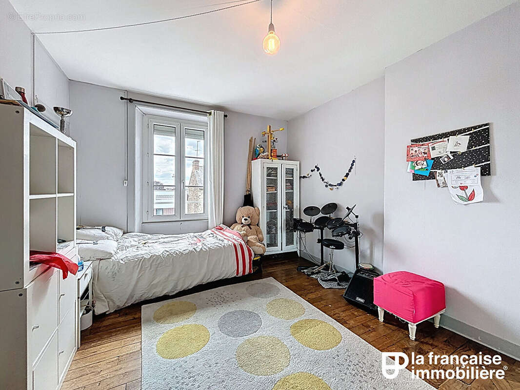 Appartement T6 avec jardin privatif - Rue de Fougères - photo 13