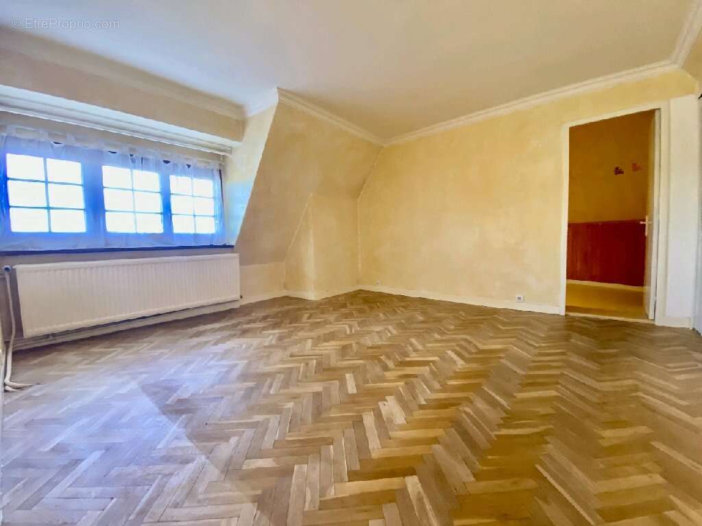 Maison à VILLEPARISIS