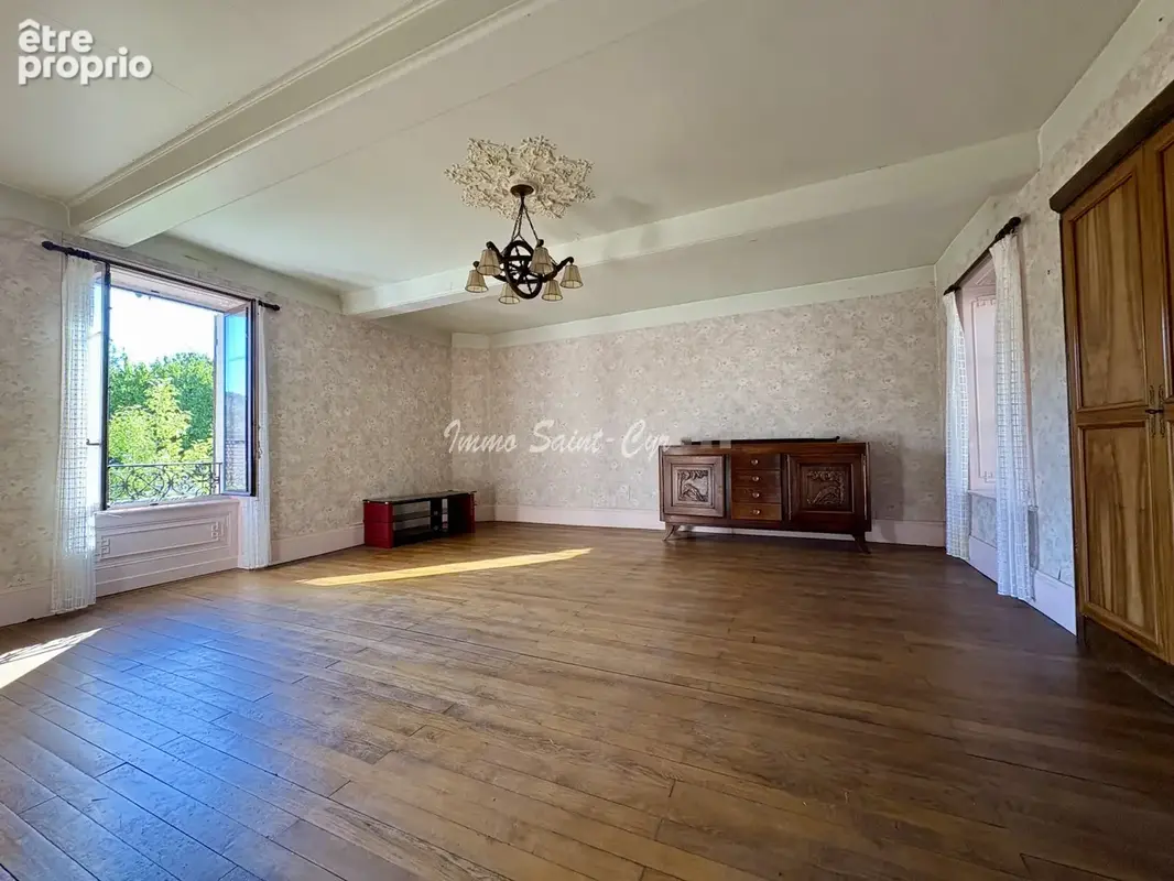 Maison de caractère à rénover de 1850   Très belle vue et beau potentiel - photo 3