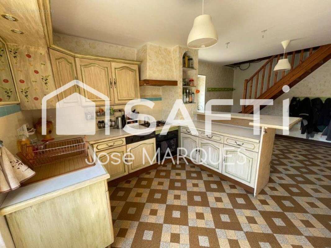 Photo 8 - Maison à BOUZONVILLE-AUX-BOIS