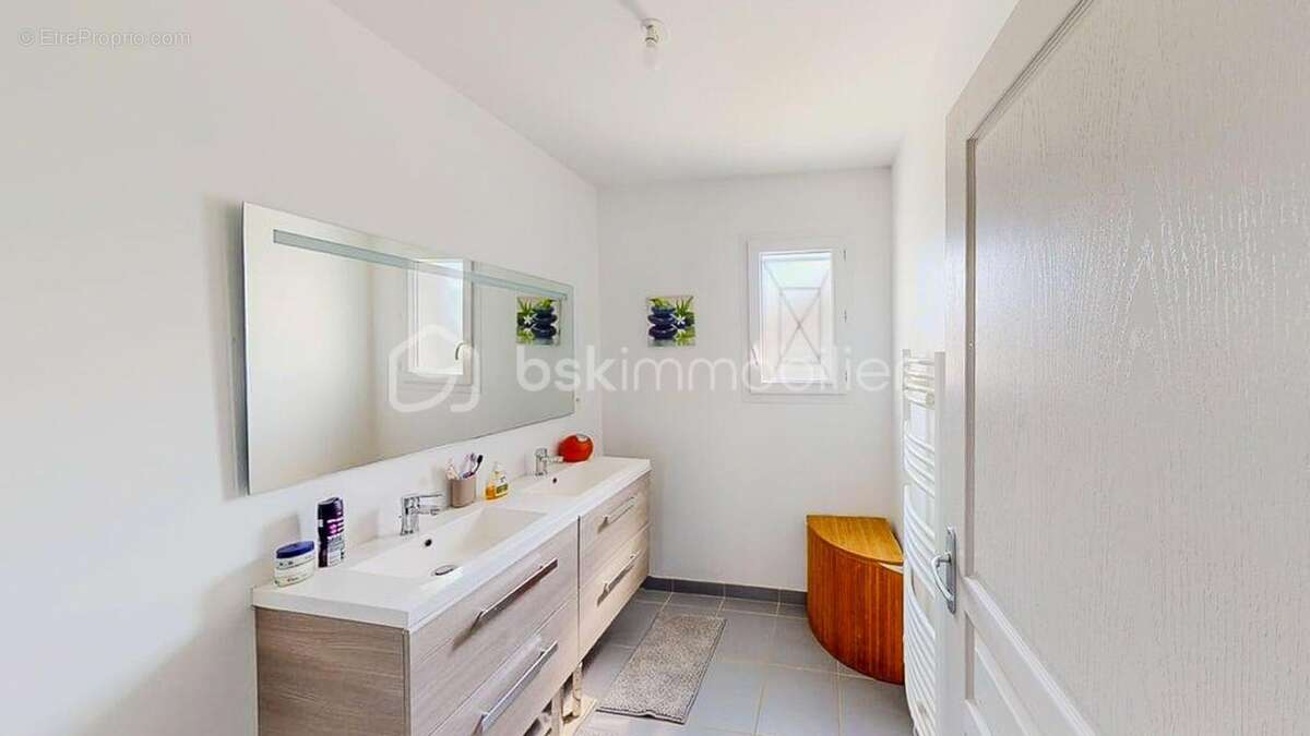 Maison de plain-pied de 2017 avec 4 chambres et piscine - photo 26