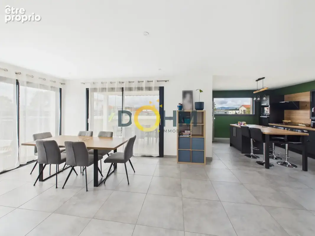 Maison contemporaine T6 de 147 m2 avec 1075 m2 de terrain - photo 10