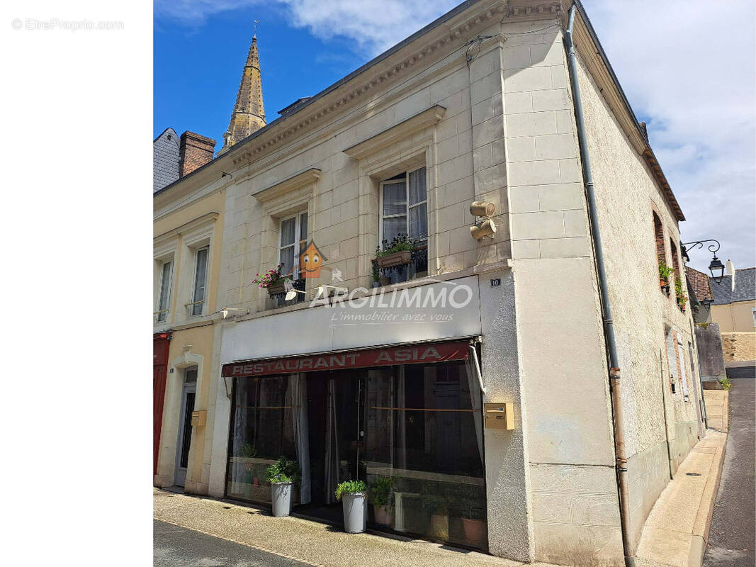Centre de saint-calais - photo 1