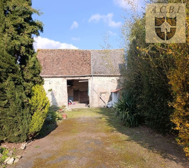 Maison à EPIEDS-EN-BEAUCE