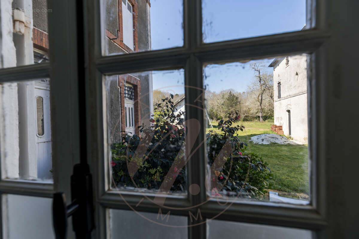 Maison à CAMPAGNE