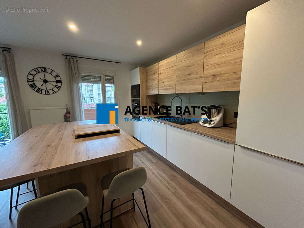 Photo 3 - Appartement à ROCHE-LA-MOLIERE