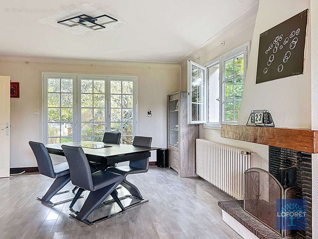 Maison à SALLERTAINE