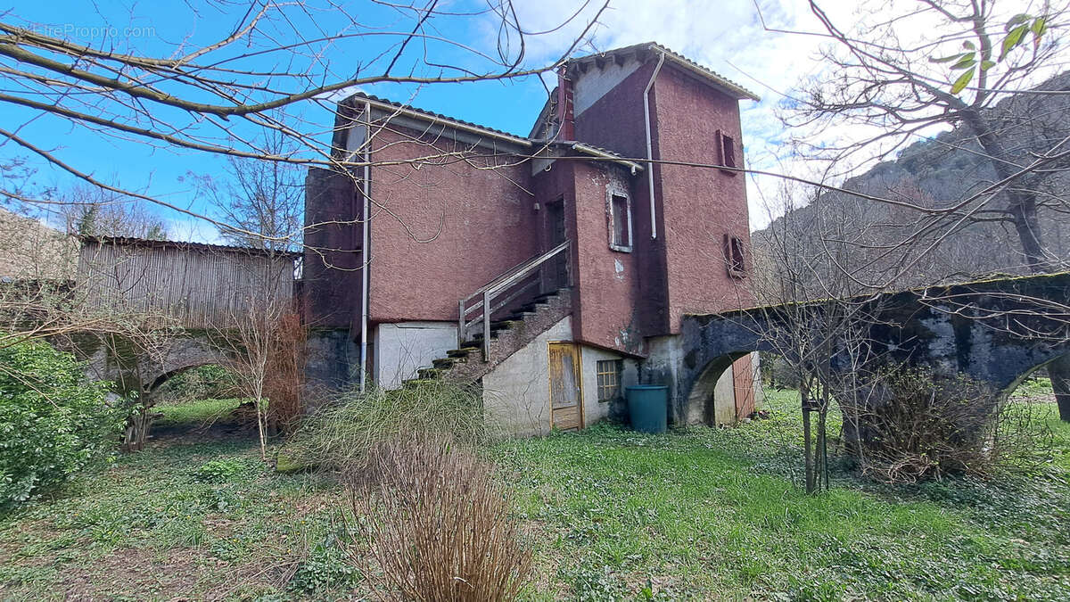 Maison à SAINT-ANDRE-DE-MAJENCOULES