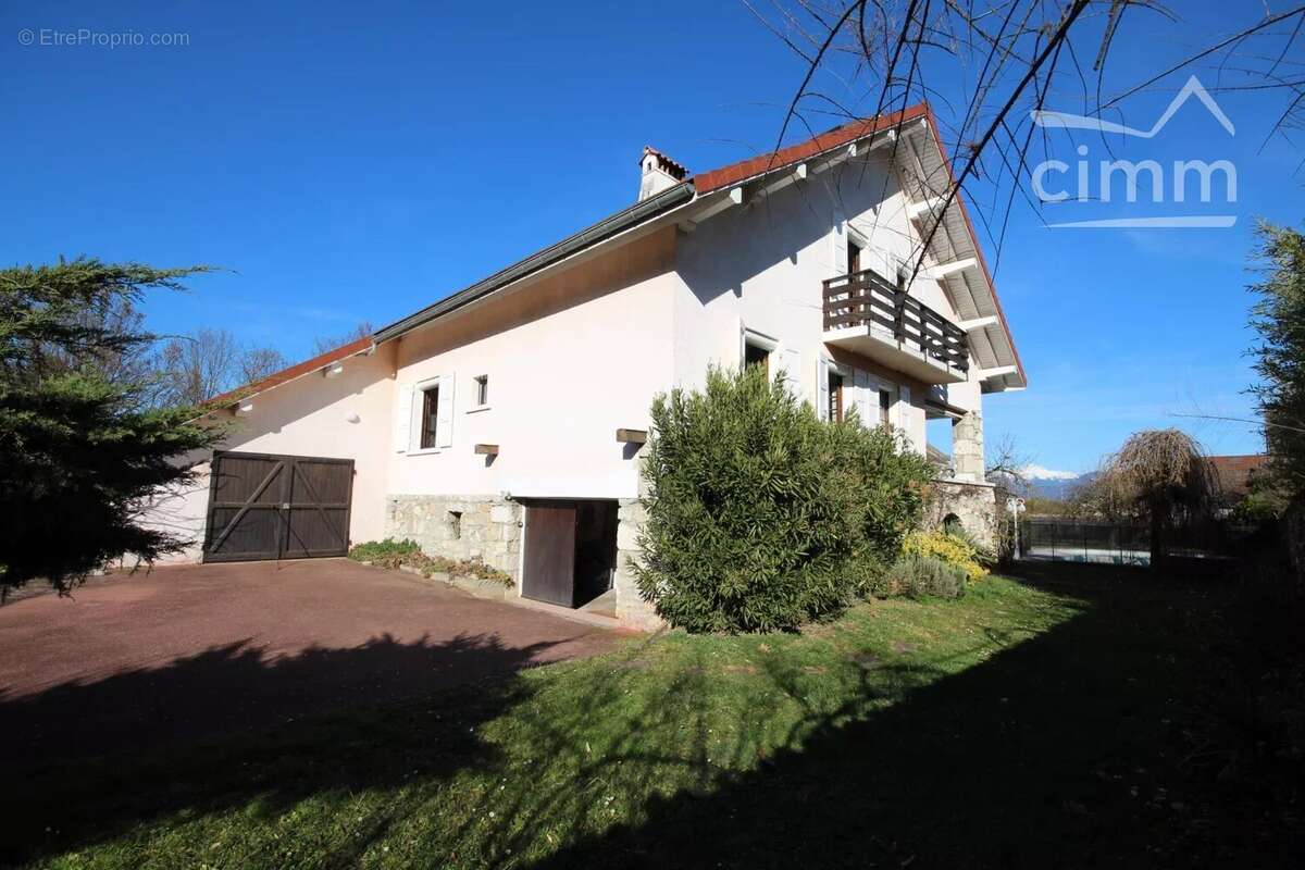 Maison à CHAPAREILLAN