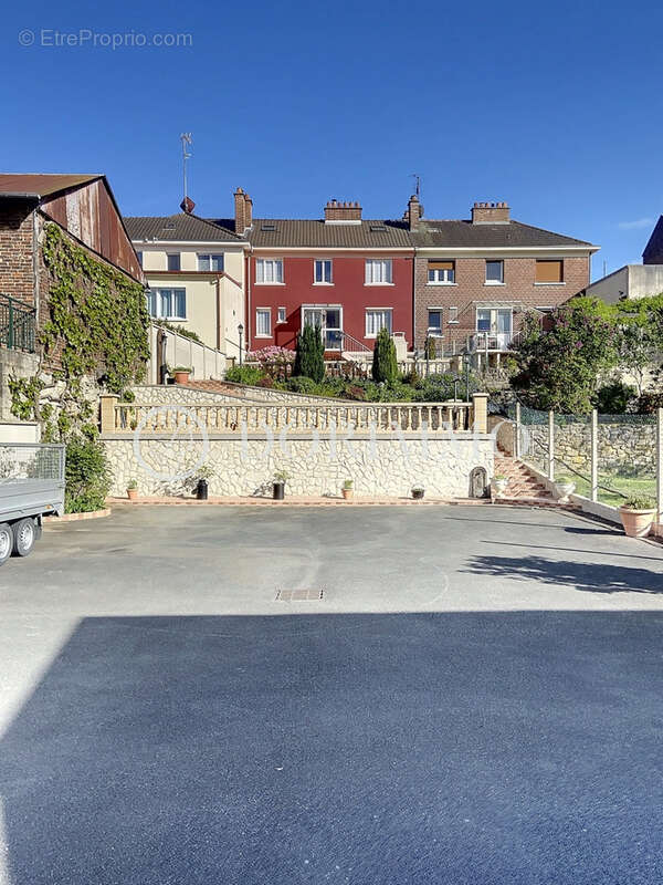 Maison à BRETEUIL