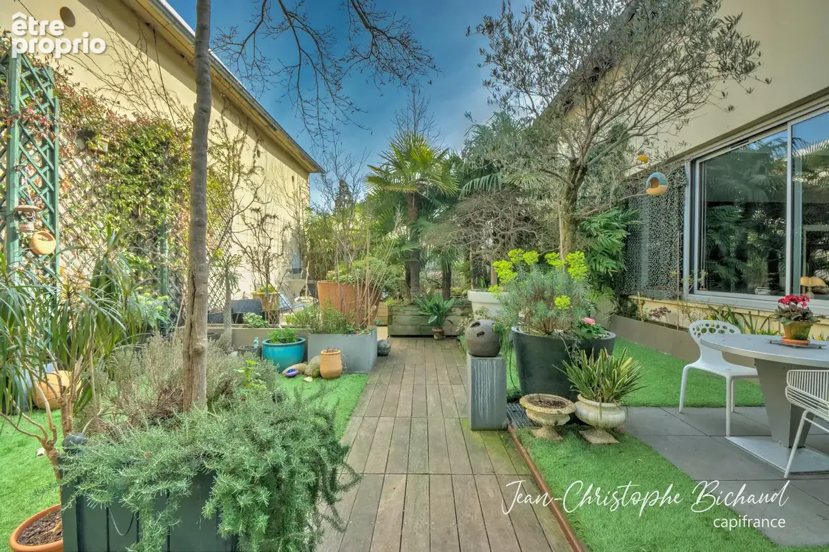 Loft T6 de 240m2 à usage habitation ou professionnel à Grigny-sur-Rhône - photo 10