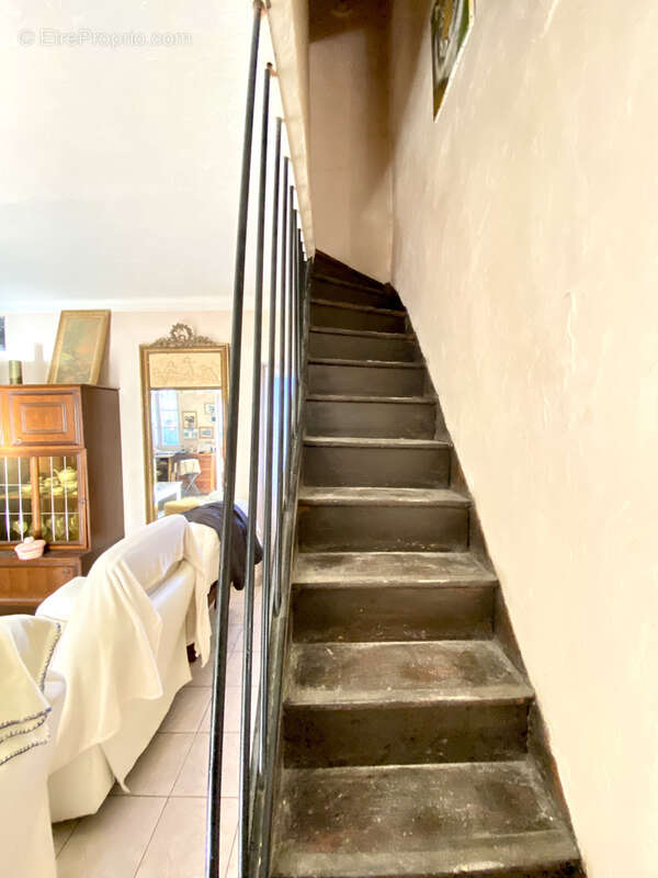 Maison à TOURRETTE-LEVENS