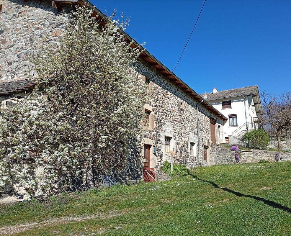 Maison de caractère à Saint-Hostien - photo 3