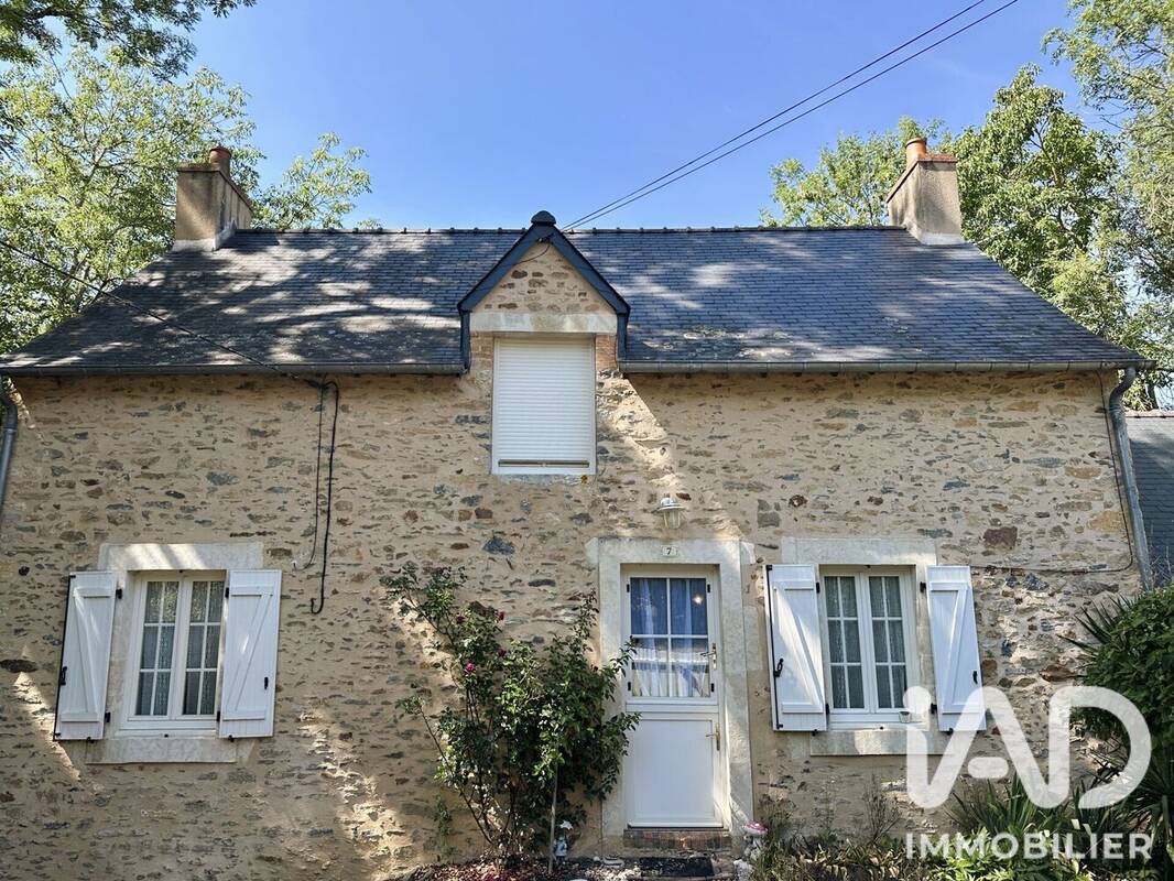 Photo 1 - Maison à SAINT-REMY-DE-SILLE