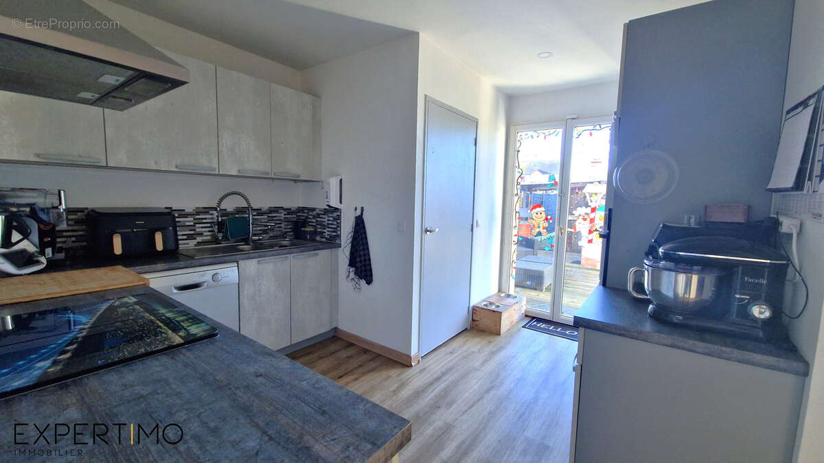 Maison à SAINT-GERMAIN-LES-ARPAJON